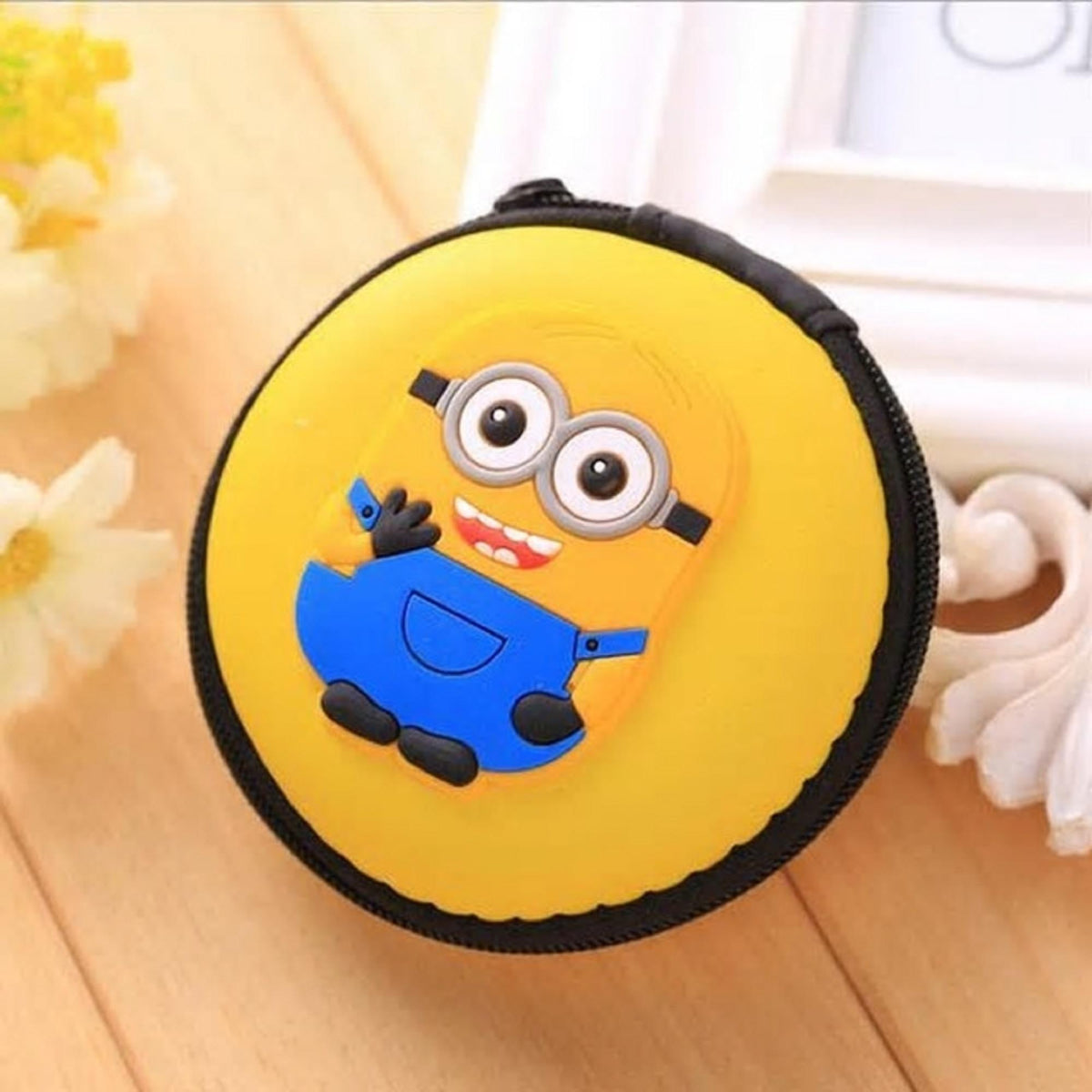 Cartoon Protective Headphone/USB Cable Pouch - Spongebob