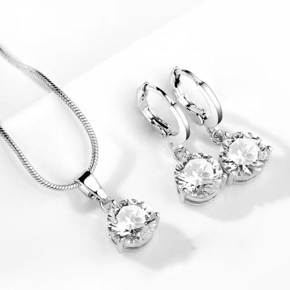 Luxury Necklace and Earrings Jewelry Set