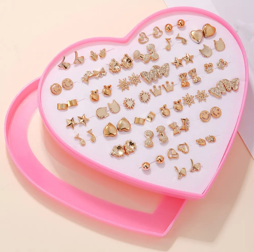 Design Random 36 Pairs/Lot Lovely Mini Earing Cute Snowflakes Cat Butterfly