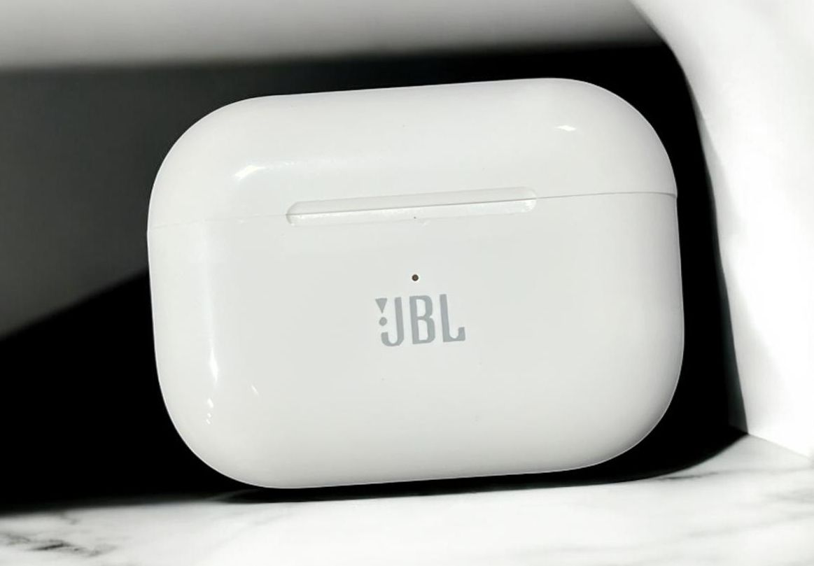 Jbl Stereo Headset with Bass Premium Over-Ear Design, Crystal Clear Sound