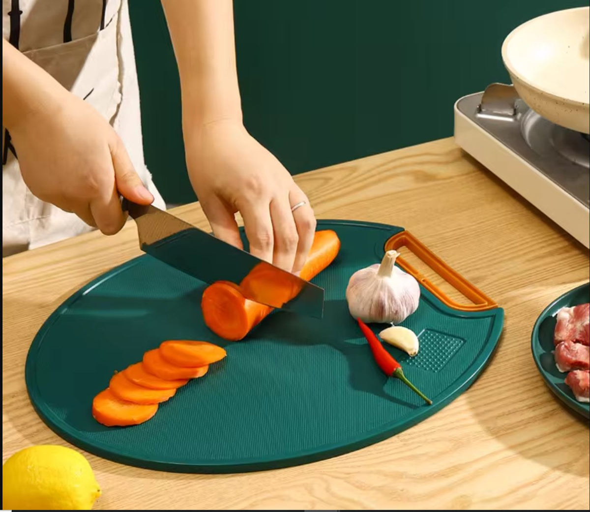 Round & Recatangle Dual-Sided Rotating Cutting Board, Non-Slip Versatile